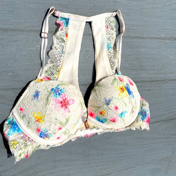 PINK Sexy Push-up Razorback Floral print lace Bra - Picture 3 of 4